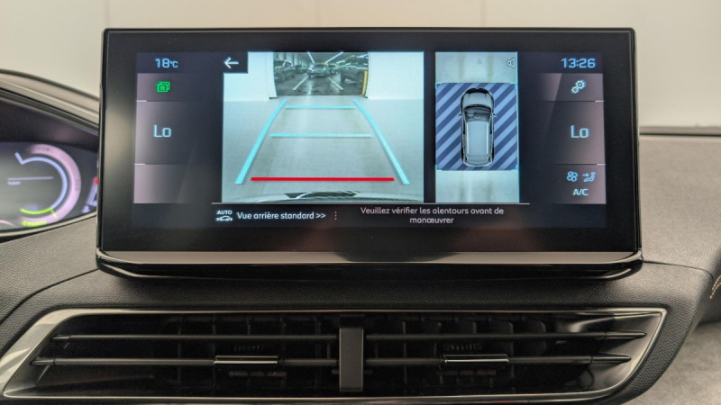 Photo 18 de l'offre de PEUGEOT 3008 Hybrid 136 e-DCS6 GT à 25998€ chez Carlyss automobiles Vitré