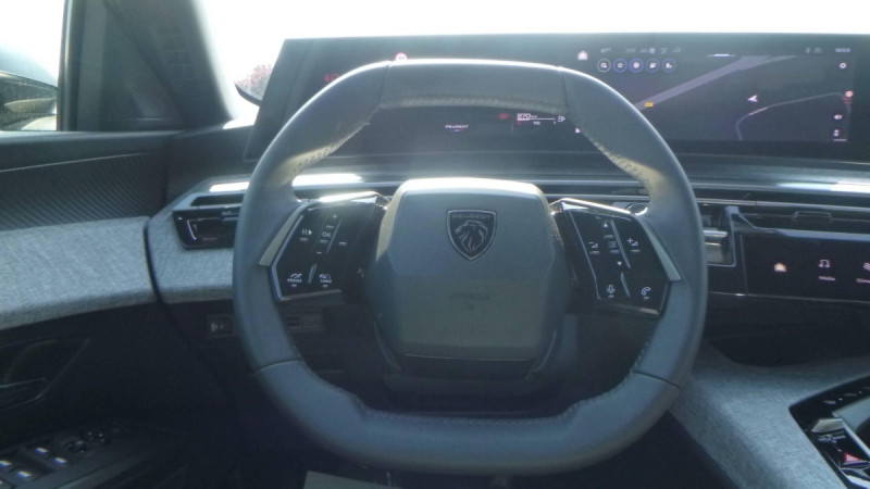 Photo 7 de l'offre de PEUGEOT 3008 Hybrid 145 e-DCS6 Allure à 33398€ chez Carlyss automobiles Vitré