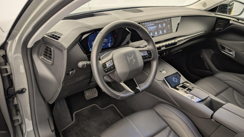 Photo 15 de l'offre de DS DS4 PureTech 130 EAT8 Rivoli à 23460€ chez Carlyss automobiles Vitré