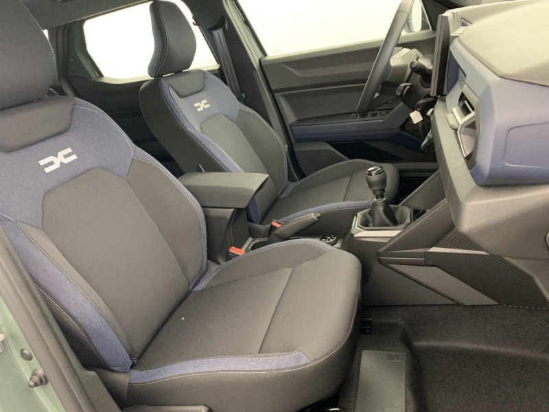 Photo 13 de l'offre de DACIA DUSTER TCe 130 4x4 Expression à 24998€ chez Carlyss automobiles Vitré
