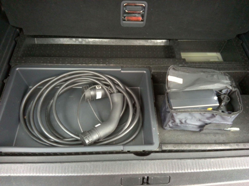 Photo 4 de l'offre de CITROEN C5 Aircross C5 Aircross Hybride Rechargeable 225 e-EAT8 Shine à 24598€ chez Carlyss automobiles Vitré