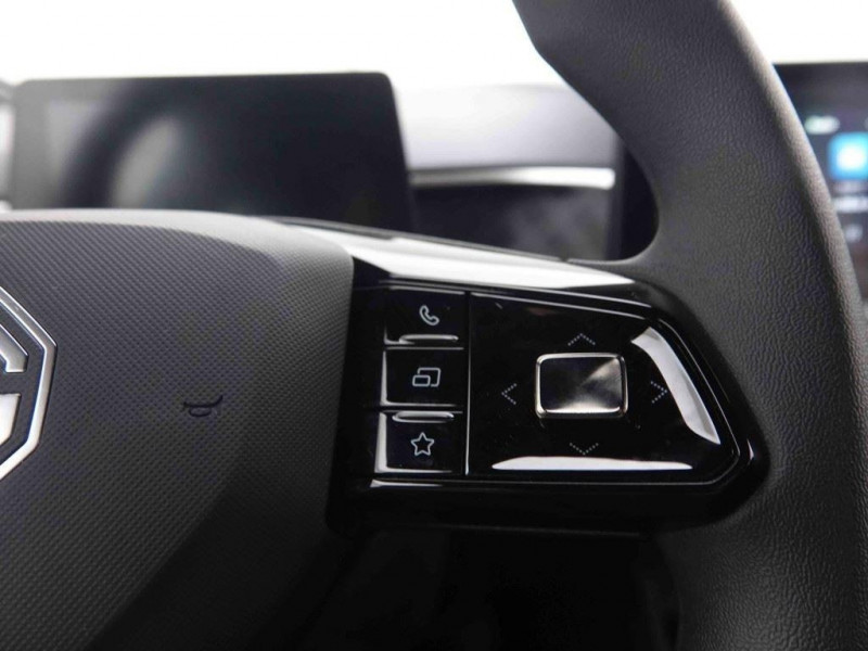 Photo 17 de l'offre de MG Motor MG3 1.5i 115 Comfort à 19121€ chez Carlyss automobiles Vitré