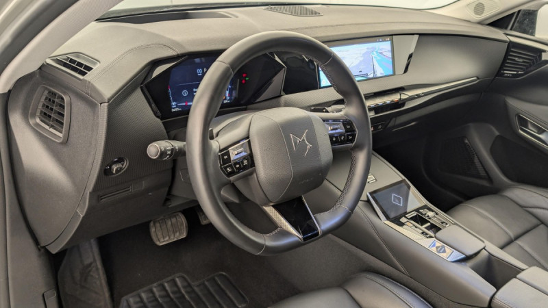 Photo 9 de l'offre de DS DS4 PureTech 130 EAT8 Rivoli à 23618€ chez Carlyss automobiles Vitré