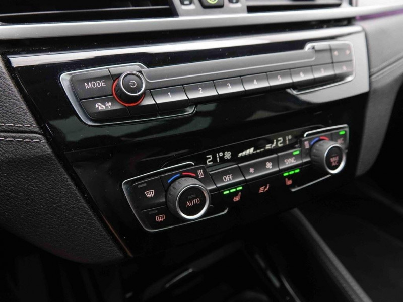 Photo 16 de l'offre de BMW X1 25e xDrive 245 PHEV X-Line à 36102€ chez Carlyss automobiles Vitré