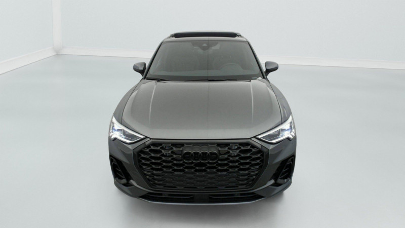 Photo 2 de l'offre de AUDI Q3 Sportback 35 TDI 150 ch S tronic 7 S line à 50098€ chez Carlyss automobiles Vitré
