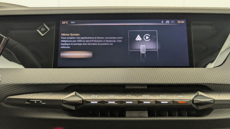 Photo 19 de l'offre de DS DS4 PureTech 130 EAT8 Rivoli à 24143€ chez Carlyss automobiles Vitré