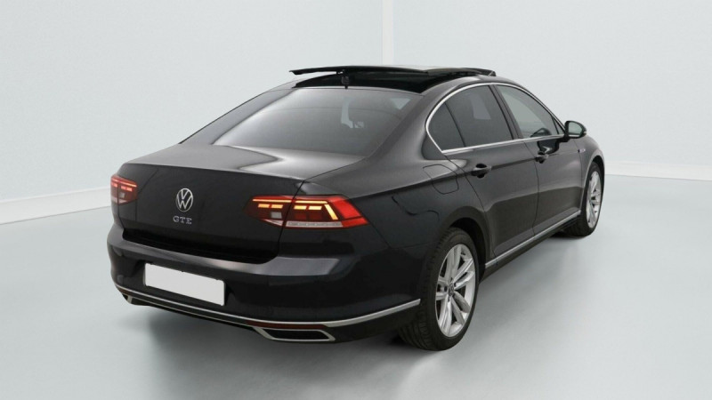 Photo 3 de l'offre de VOLKSWAGEN Passat Passat 1.4 TSI Hybride Rechargeable DSG6 GTE à 28598€ chez Carlyss automobiles Vitré