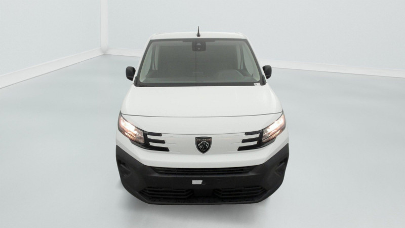 Photo 2 de l'offre de PEUGEOT Partner Fourgon XL 950 KG BLUEHDI 100 S&S BVM6 à 19197€ chez Carlyss automobiles Vitré