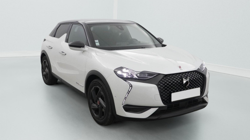 Photo 1 de l'offre de DS DS3 Crossback DS3 Crossback PureTech 130 EAT8 Performance Line à 17398€ chez Carlyss automobiles Vitré