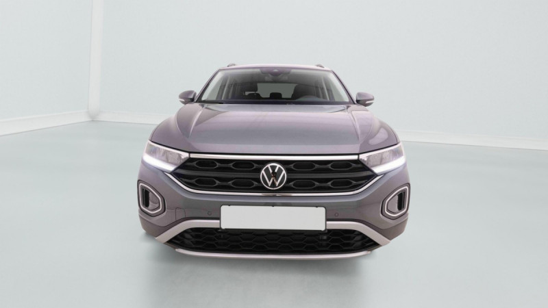 Photo 2 de l'offre de VOLKSWAGEN T-roc 1.5 TSi 150 DSG Life à 32898€ chez Carlyss automobiles Vitré