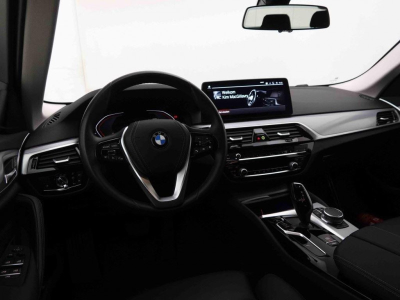 Photo 8 de l'offre de Bmw 5 520d 190 Touring xDrive Steptronic Luxury à 39098€ chez Carlyss automobiles Vitré