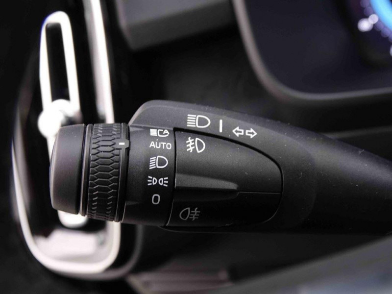 Photo 20 de l'offre de Volvo EC40 Recharge 238 Single Motor Plus à 43702€ chez Carlyss automobiles Vitré