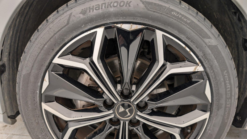 Photo 26 de l'offre de DS DS4 PureTech 130 EAT8 Rivoli à 23210€ chez Carlyss automobiles Vitré