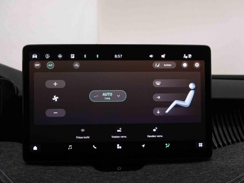 Photo 15 de l'offre de SKODA Superb 1.5 TSi MHEV 150 DSG Combi Selection à 35098€ chez Carlyss automobiles Vitré