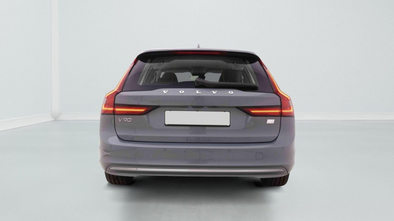 Photo 5 de l'offre de VOLVO V90 2.0 T6 PHEV 350 AWD 18gr Inscription à 37203€ chez Carlyss automobiles Vitré