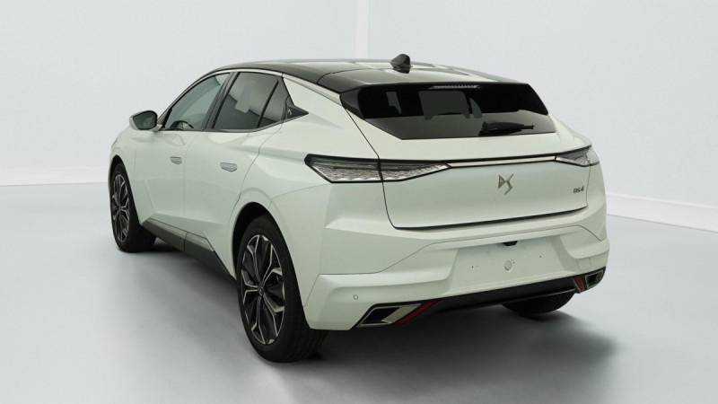 Photo 5 de l'offre de DS DS4 PureTech 130 EAT8 Rivoli à 22311€ chez Carlyss automobiles Vitré