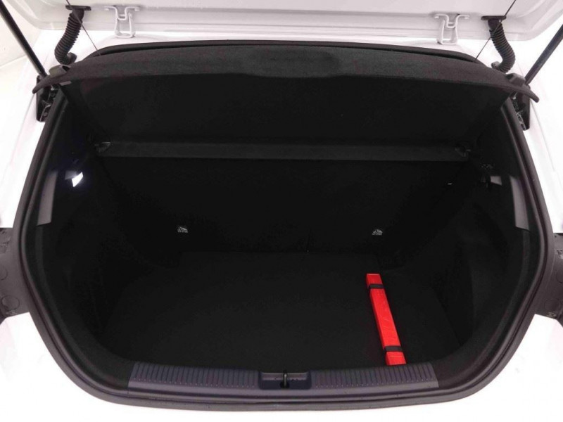 Photo 4 de l'offre de MG Motor MG3 1.5i 115 Comfort à 18879€ chez Carlyss automobiles Vitré