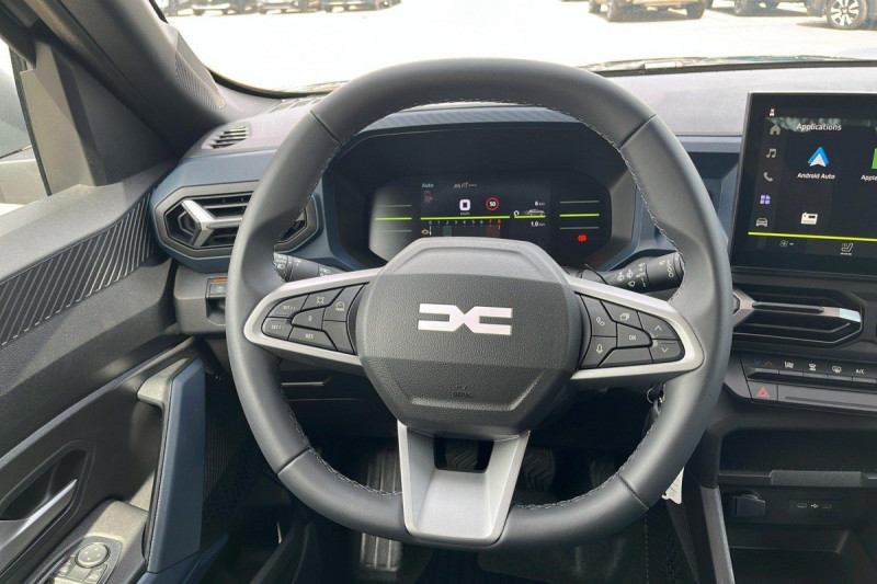 Photo 19 de l'offre de DACIA DUSTER TCe 130 4x4 Expression à 24998€ chez Carlyss automobiles Vitré