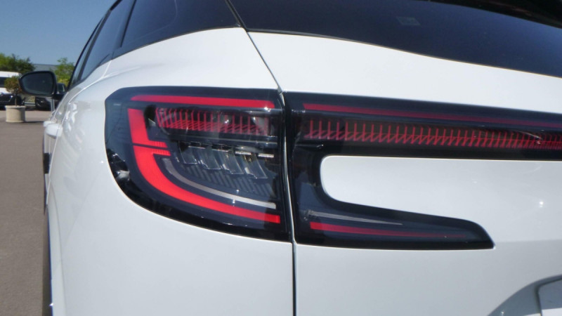 Photo 7 de l'offre de Renault Austral Austral E-Tech full hybrid 200 GSR2 Techno esprit Alpine à 36998€ chez Carlyss automobiles Vitré