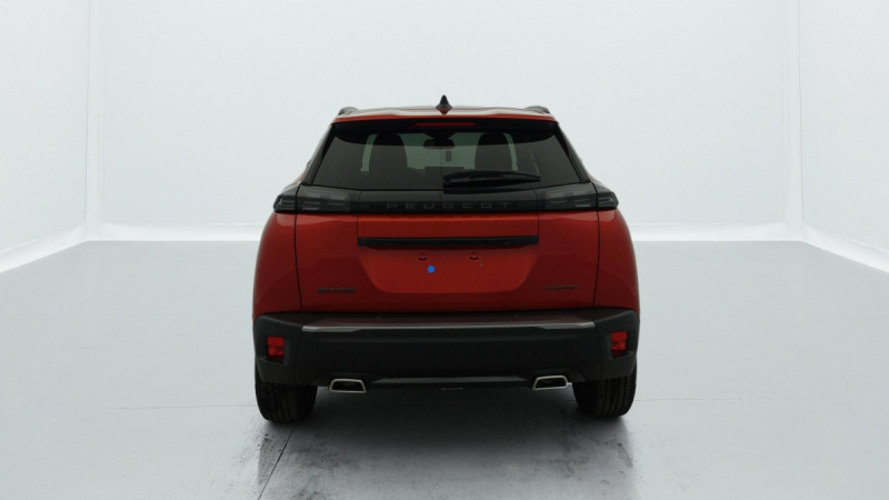 Photo 6 de l'offre de PEUGEOT 2008 Hybrid 136 e-DCS6 Allure à 23600€ chez Carlyss automobiles Vitré