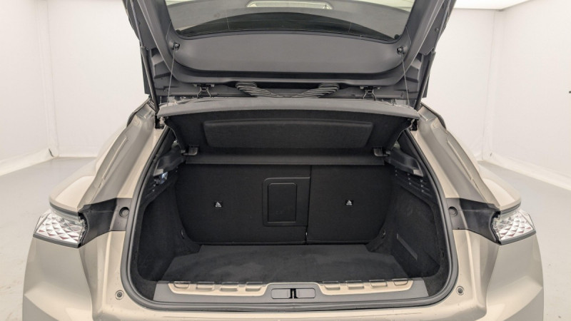 Photo 11 de l'offre de DS DS4 PureTech 130 EAT8 Rivoli à 23053€ chez Carlyss automobiles Vitré