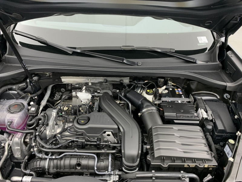 Photo 26 de l'offre de Cupra Terramar 1.5 eTSI Hybrid 150 ch DSG7 V à 36998€ chez Carlyss automobiles Vitré