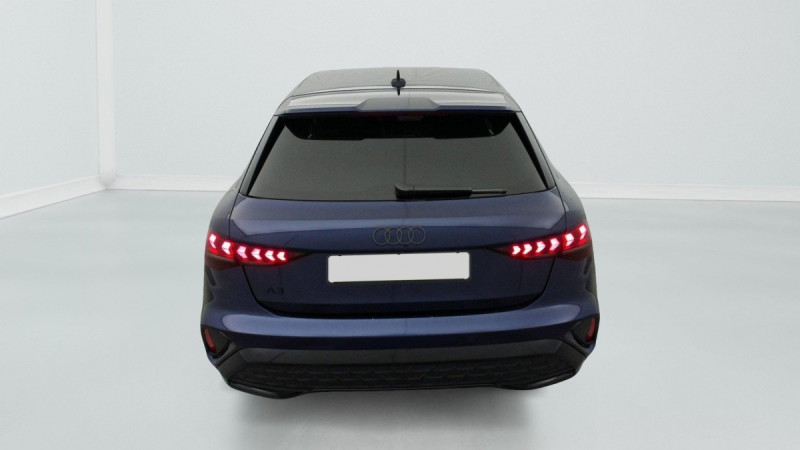 Photo 11 de l'offre de AUDI A3 SPORTBACK NOUVELLE 45 TFSI E HYBRIDE RECHARGEABLE 272 S TRONIC 6 S LINE à 43998€ chez Carlyss automobiles Vitré