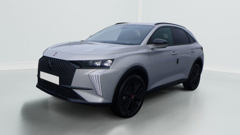 Photo 1 de l'offre de DS DS 7 BlueHDi 130 EAT8 Performance Line à 34398€ chez Carlyss automobiles Vitré