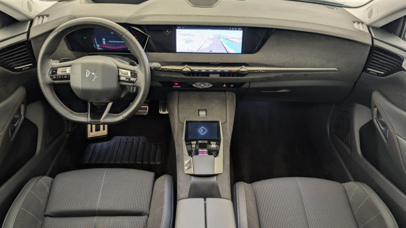 Photo 13 de l'offre de DS DS4 PureTech 130 EAT8 Performance Line+ à 24837€ chez Carlyss automobiles Vitré