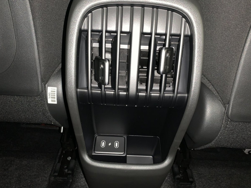 Photo 15 de l'offre de HYUNDAI KONA Hybrid 129 Intuitive à 26598€ chez Carlyss automobiles Vitré