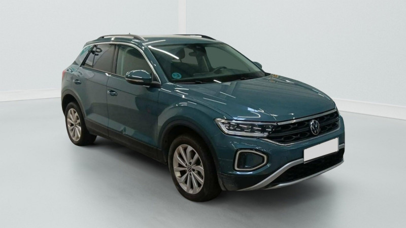 Photo 2 de l'offre de VOLKSWAGEN T-roc T-Roc 1.5 TSI EVO2 150 Start/Stop DSG7 Life à 28298€ chez Carlyss automobiles Vitré