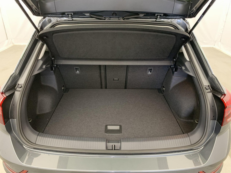 Photo 11 de l'offre de VOLKSWAGEN T-roc 2.0 TDI 150 Start/Stop DSG7 Life Plus à 32558€ chez Carlyss automobiles Vitré