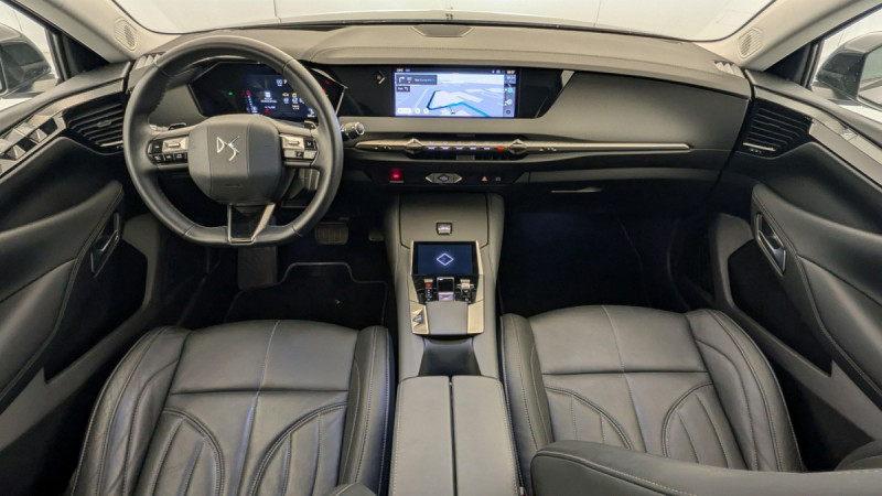 Photo 12 de l'offre de DS DS4 PureTech 130 EAT8 Rivoli à 22652€ chez Carlyss automobiles Vitré