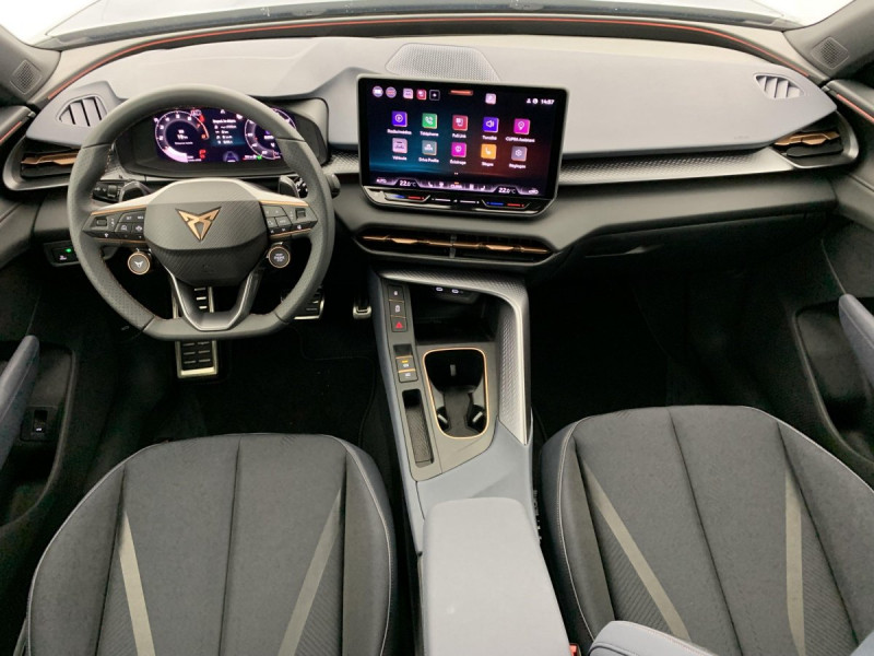 Photo 12 de l'offre de Cupra Terramar 1.5 eTSI Hybrid 150 ch DSG7 V à 35998€ chez Carlyss automobiles Vitré