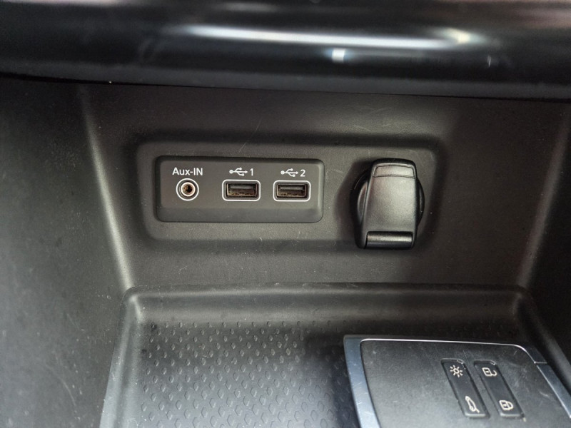 Photo 15 de l'offre de Renault Mégane Berline (4) Business TCe 115 FAP -21N à 15990€ chez Carlyss automobiles Vitré