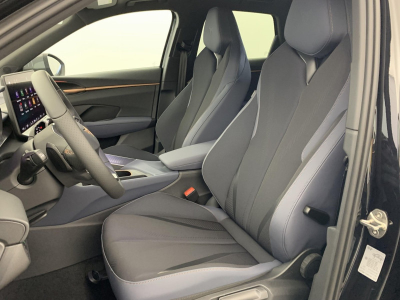 Photo 24 de l'offre de Cupra Terramar 1.5 eTSI Hybrid 150 ch DSG7 V à 36998€ chez Carlyss automobiles Vitré