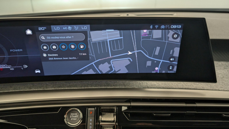 Photo 17 de l'offre de PEUGEOT 3008 NOUVEAU HYBRID 136 E-DCS6 ALLURE à 29443€ chez Carlyss automobiles Vitré