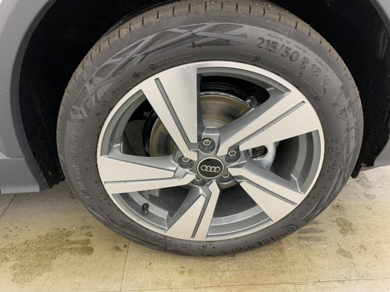 Photo 14 de l'offre de AUDI Q2 35 TFSI 150 S tronic 7 Design à 35598€ chez Carlyss automobiles Vitré