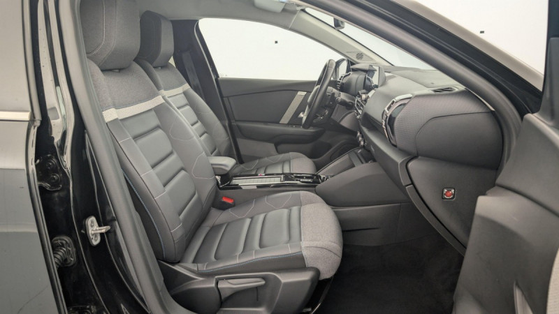 Photo 20 de l'offre de CITROEN C4 BlueHDi 130 S&S EAT8 Shine à 16260€ chez Carlyss automobiles Vitré