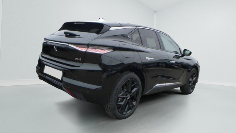 Photo 2 de l'offre de DS DS4 BlueHDi 130 EAT8 Pallas à 32398€ chez Carlyss automobiles Vitré