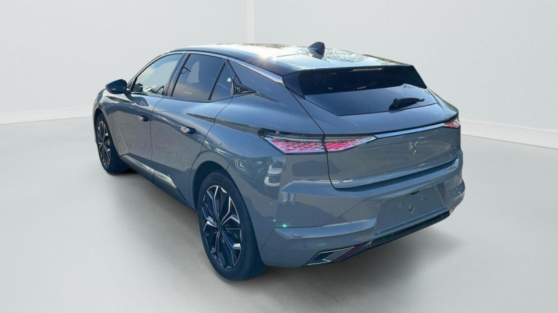 Photo 4 de l'offre de DS DS4 PureTech 130 EAT8 Rivoli à 23829€ chez Carlyss automobiles Vitré