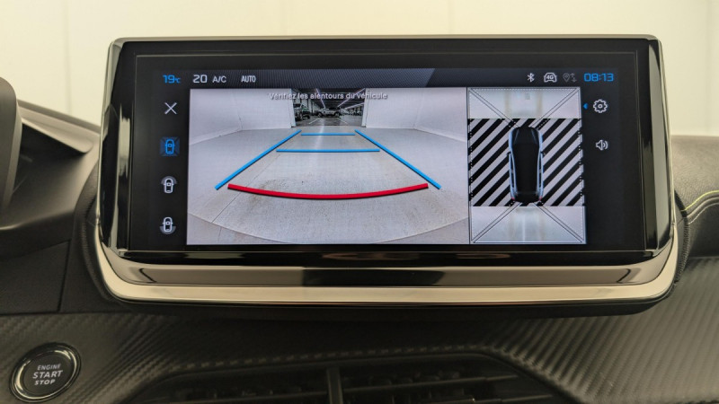 Photo 18 de l'offre de PEUGEOT 208 Hybrid 136 e-DCS6 GT à 21505€ chez Carlyss automobiles Vitré