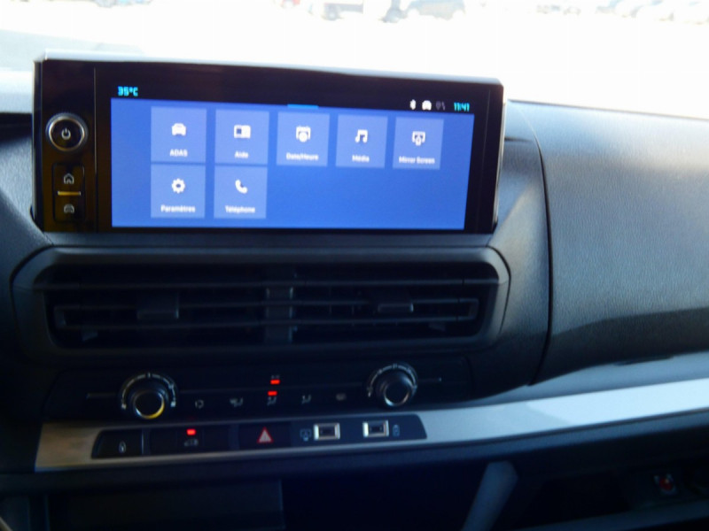 Photo 12 de l'offre de CITROEN Jumpy Fourgon M BLUEHDI 120 S&S BVM6 à 24837€ chez Carlyss automobiles Vitré