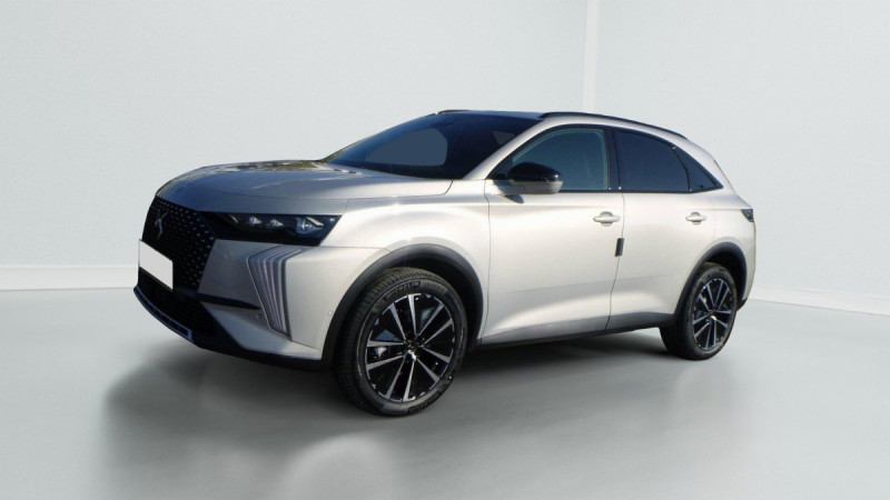Photo 1 de l'offre de DS DS7 BlueHDi 130 EAT8 Pallas à 34987€ chez Carlyss automobiles Vitré