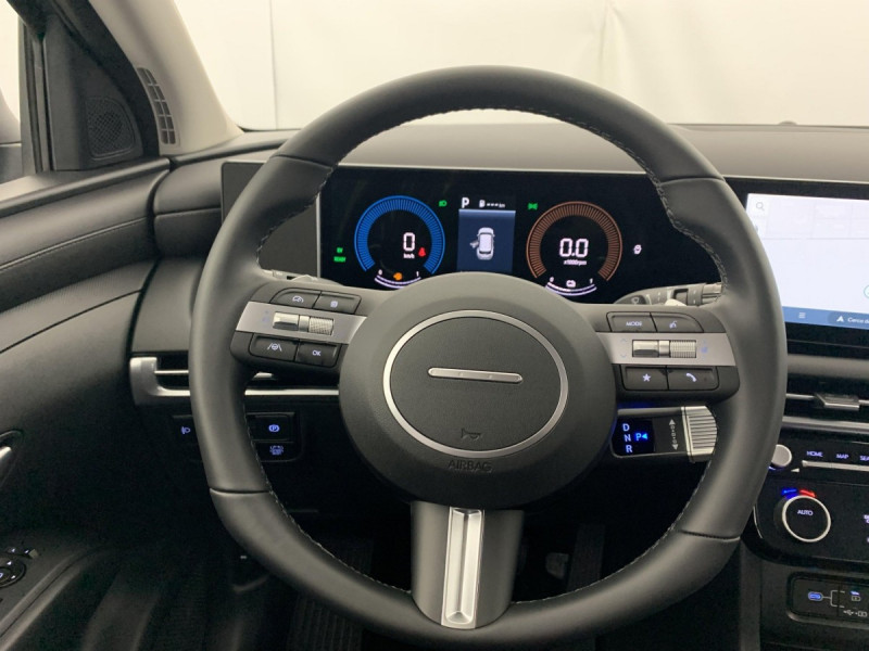 Photo 10 de l'offre de HYUNDAI Tucson 1.6 T-GDI 215 Hybrid BVA6 Initia à 28958€ chez Carlyss automobiles Vitré