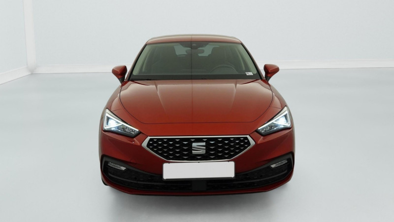 Photo 2 de l'offre de SEAT Leon E-HYBRID 204 CH DSG6 XCELLENCE à 21955€ chez Carlyss automobiles Vitré