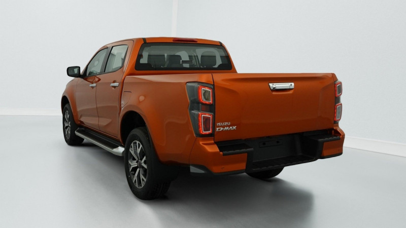 Photo 5 de l'offre de ISUZU D-MAX N60 CREW CAB 1.9 164 CH 4X4 BVA F à 50597€ chez Carlyss automobiles Vitré