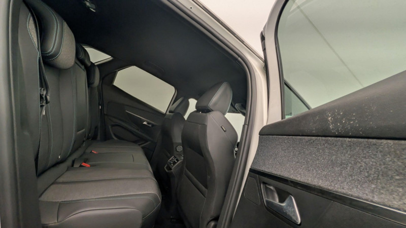 Photo 10 de l'offre de PEUGEOT 3008 Hybrid 225 e-EAT8 Allure Pack à 24793€ chez Carlyss automobiles Vitré