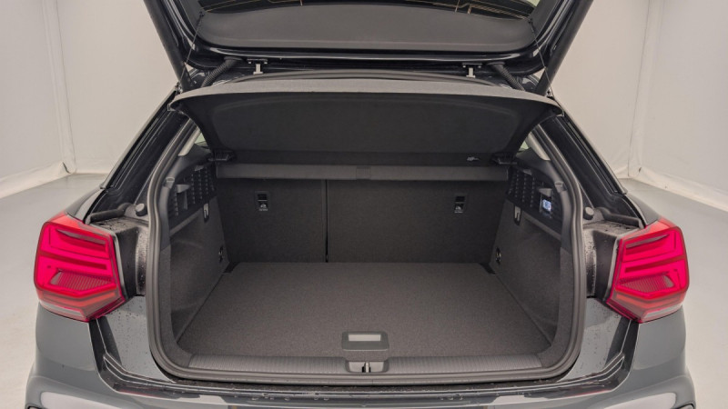 Photo 11 de l'offre de AUDI Q2 35 TDI 150 S tronic 7 Design à 38498€ chez Carlyss automobiles Vitré