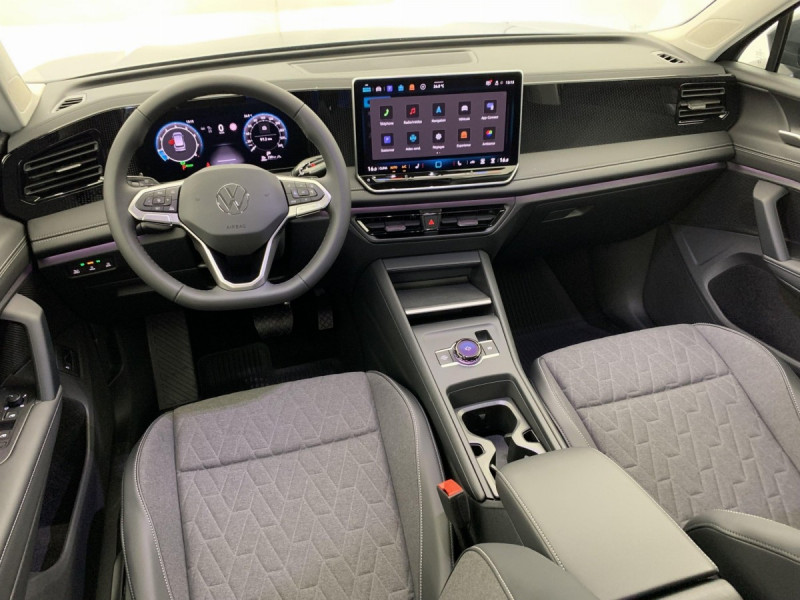 Photo 11 de l'offre de VOLKSWAGEN TIGUAN NOUVEAU 1.5 eTSI 150CV DSG7 LIFE PLUS à 39498€ chez Carlyss automobiles Vitré